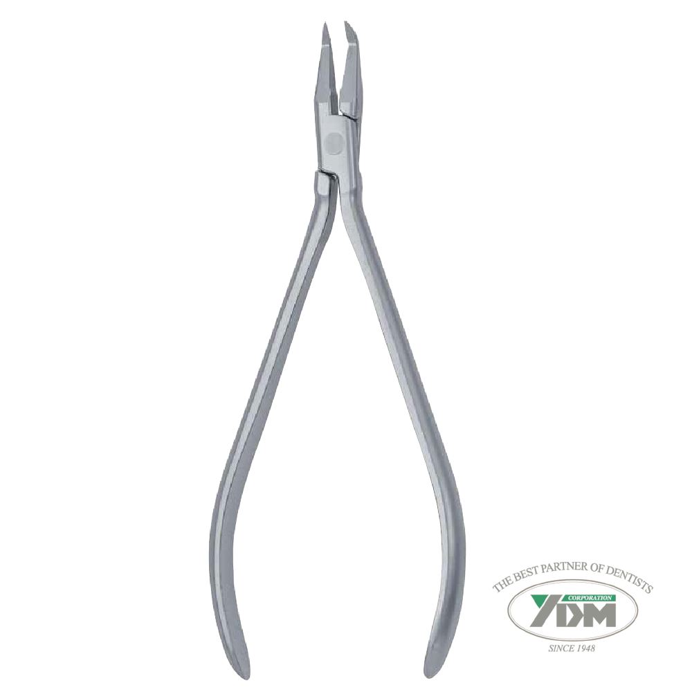 Orthodontic plier: Pin & Ligature Cutter. Hard material inserts ensure cutting of ligature wire and elastic. Savaria-Dent